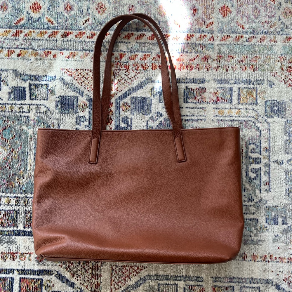 Quince leather tote - barely used